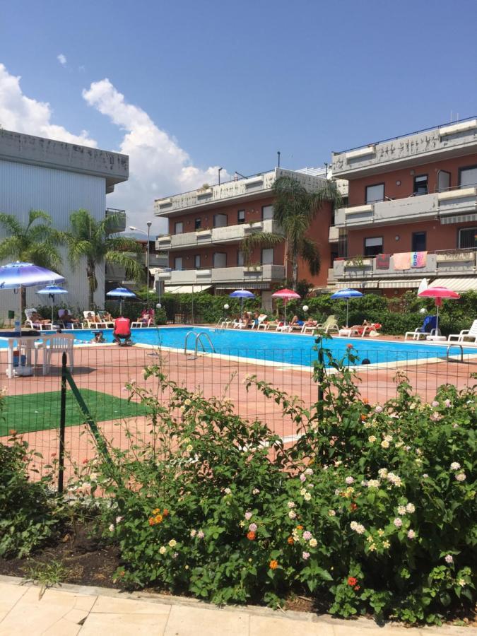 Taormina Mare Piscina Fondachello Apartment ฟอนดาเคลโล ภายนอก รูปภาพ