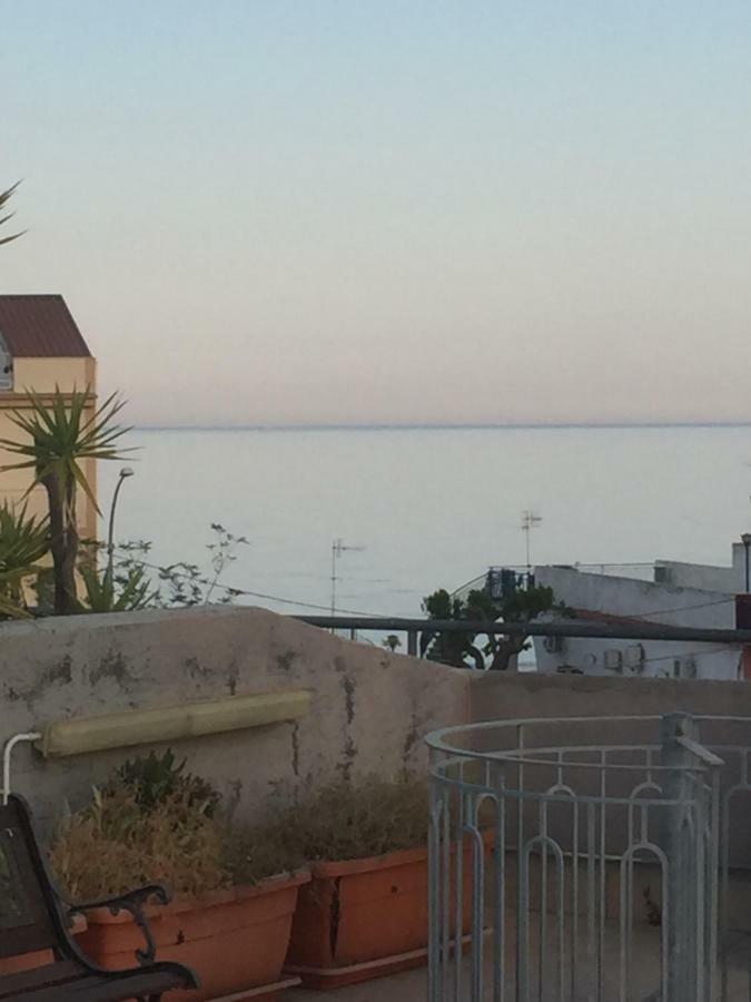 Taormina Mare Piscina Fondachello Apartment ฟอนดาเคลโล ภายนอก รูปภาพ