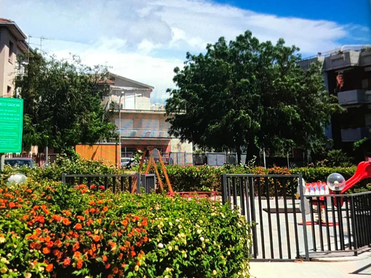 Taormina Mare Piscina Fondachello Apartment ฟอนดาเคลโล ภายนอก รูปภาพ