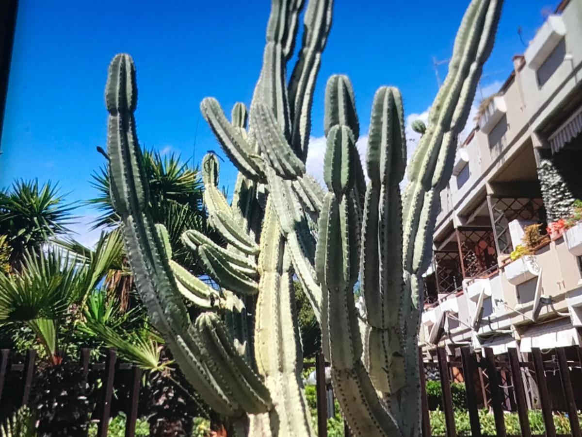 Taormina Mare Piscina Fondachello Apartment ฟอนดาเคลโล ภายนอก รูปภาพ